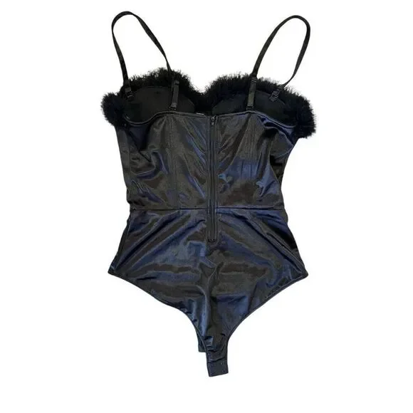 NWT Windsor Black Satin Bodysuit With Black Feather Detail Women’s L - Picture 4 of 11